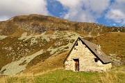 78 Alla Baita Pianadei (2097 m) con vista in Valegino